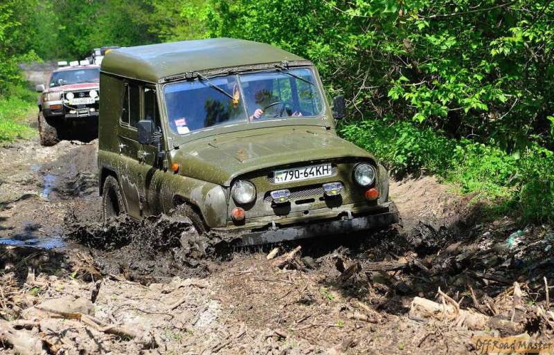 DSC_4013_r.jpg DSC_4013_r.jpg