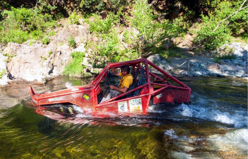 Во какие катлеты у янки!  мотор 6.7 бенз, в руках без привычки не удержишь