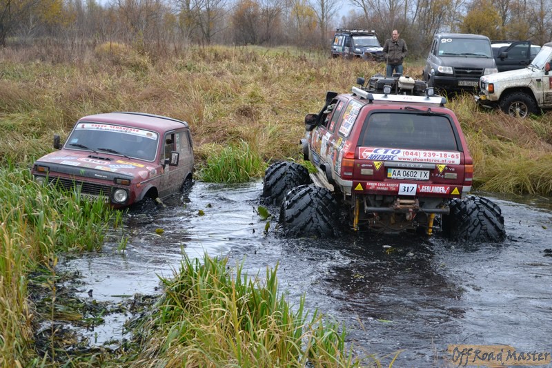 запорожец на бездорожье. джипы в грязи. дрифт нива драгскайд. 02. нива жжет.