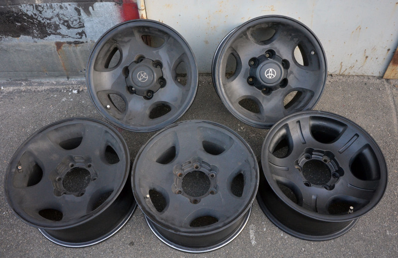 Toyota_16x8_ET0
