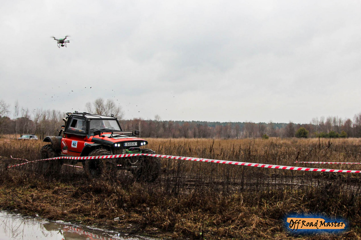 82698382 3054117647932084 1287804205213417472 O