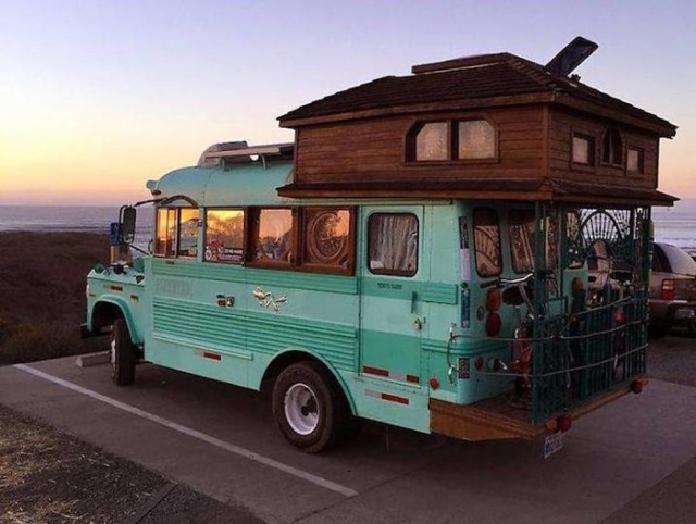 Караван 1.jpg